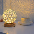 Lumora LED-natbordslampe med USB-genopladning og minimalistisk design