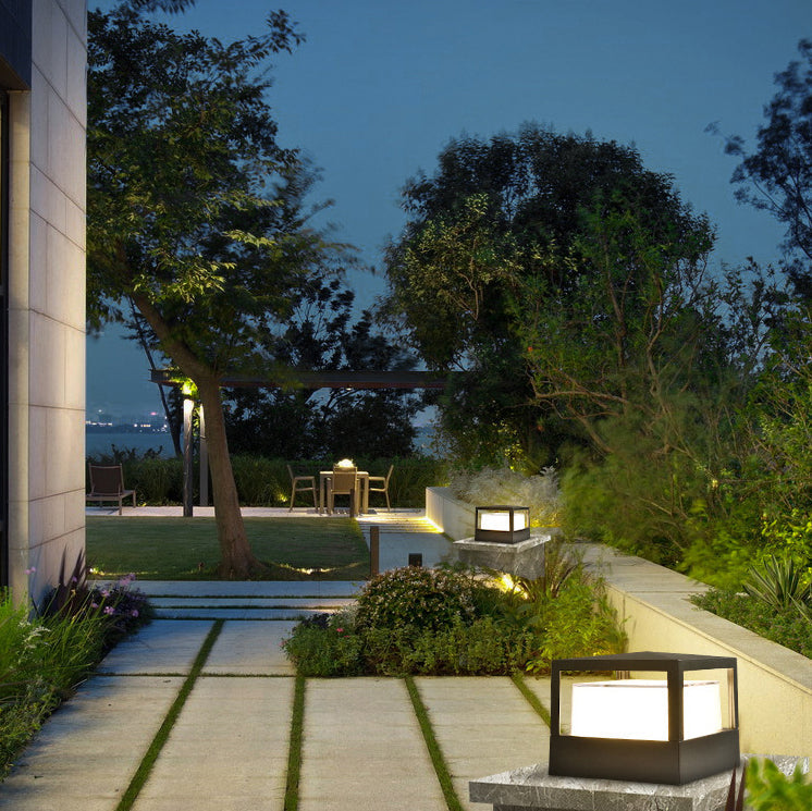 Outdoor LED Lawn Light With Industrial Waterproof Aluminium Cylinder