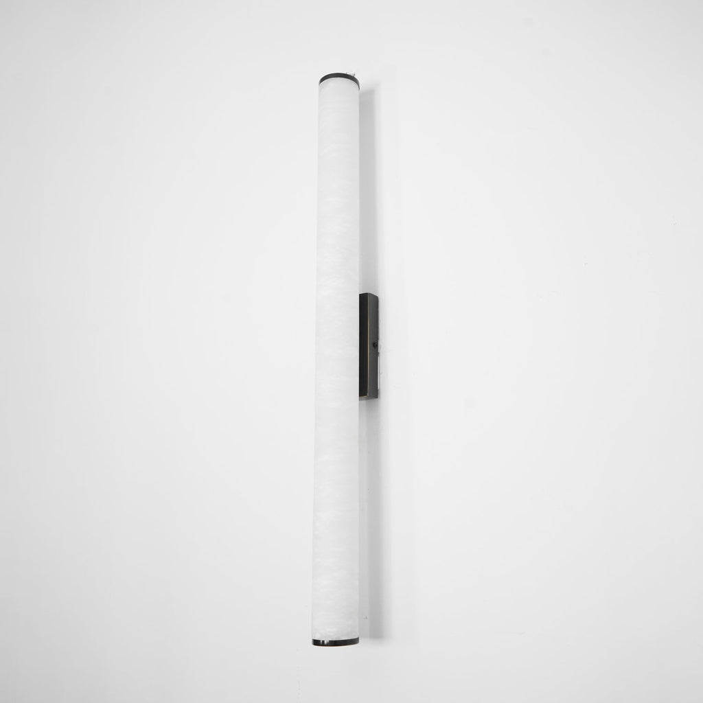 Applique da parete LED con design a tubo in alabastro, 1 luce | Rosalyssa