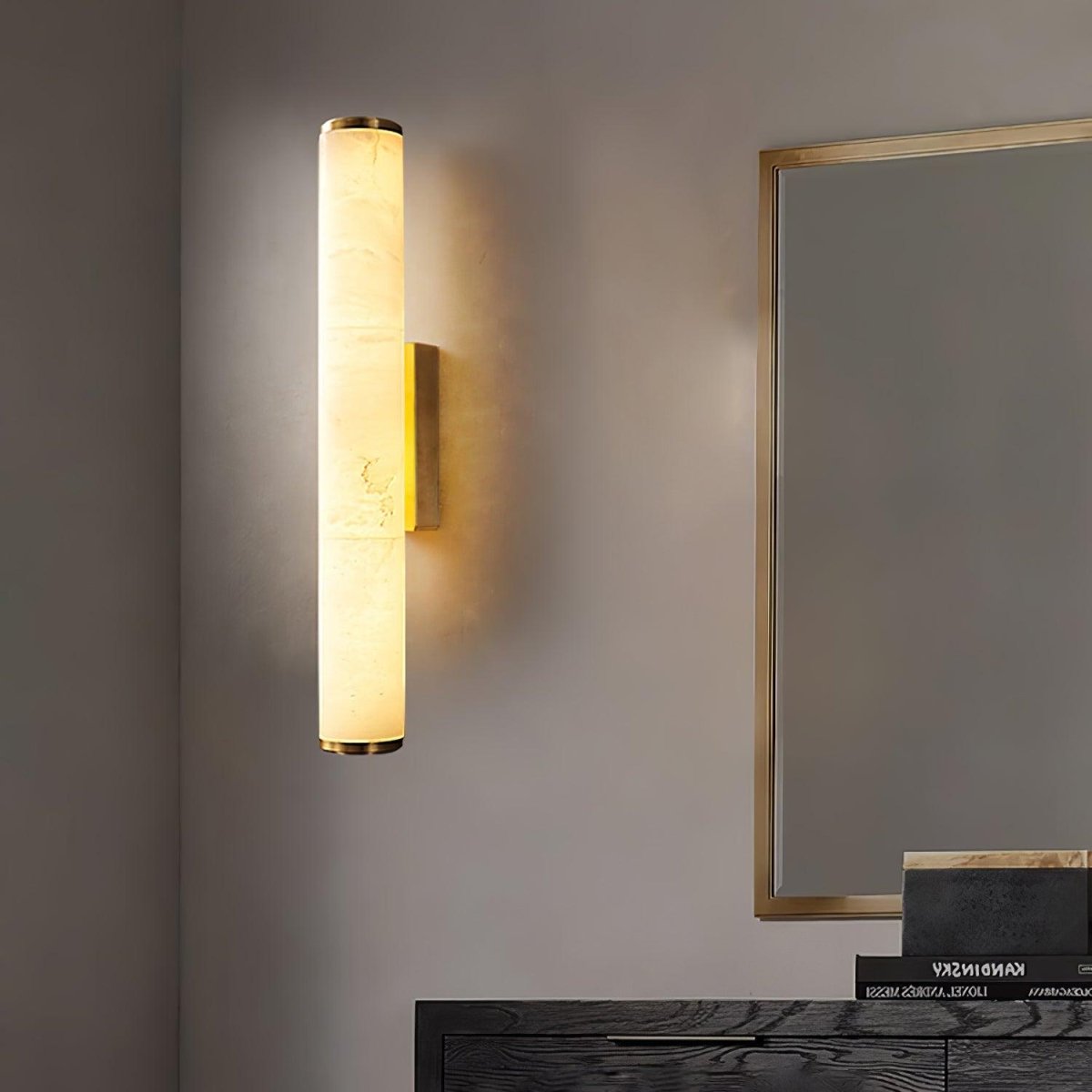 Applique da parete LED con design a tubo in alabastro, 1 luce | Rosalyssa