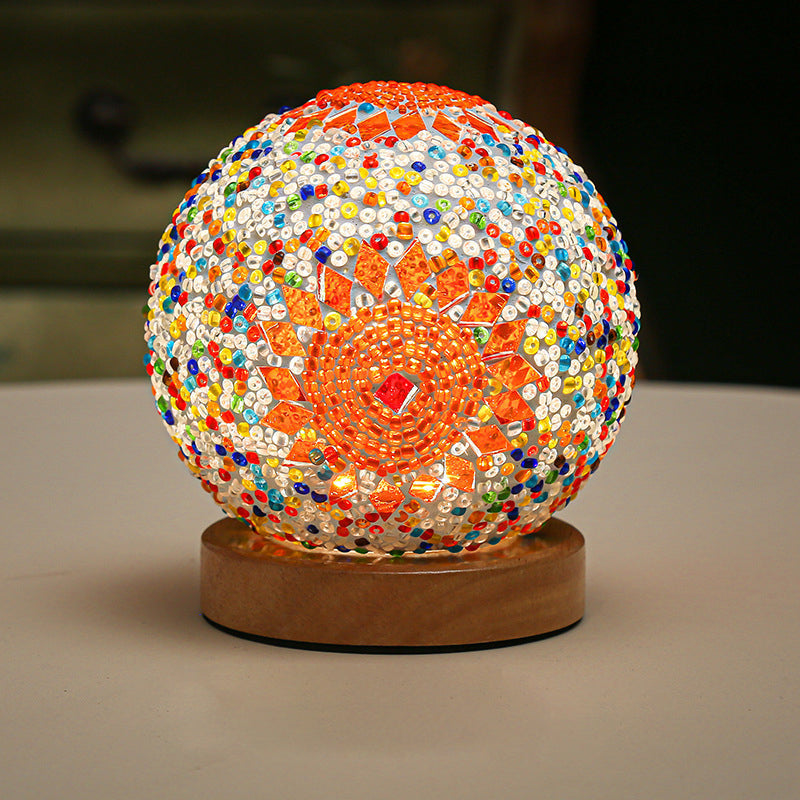 Lampada da tavolo LED in vetro LumaNest con luce dimmerabile per ambienti accoglienti