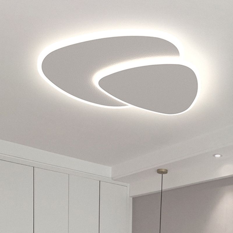 Oprawa sufitowa LED NovaLume Halo w kolorze promienistej bieli