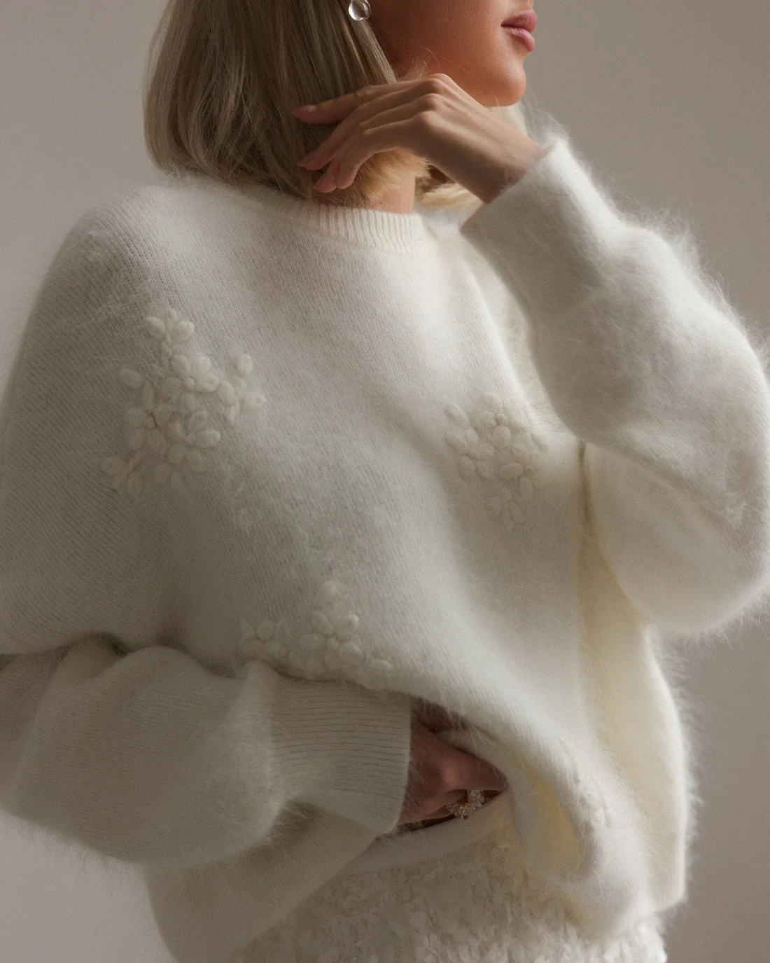 Pull NALIA™Élégance Florale en Maille Jacquard