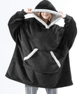 Couverture à capuche en polaire CozyNest pour un confort ultime