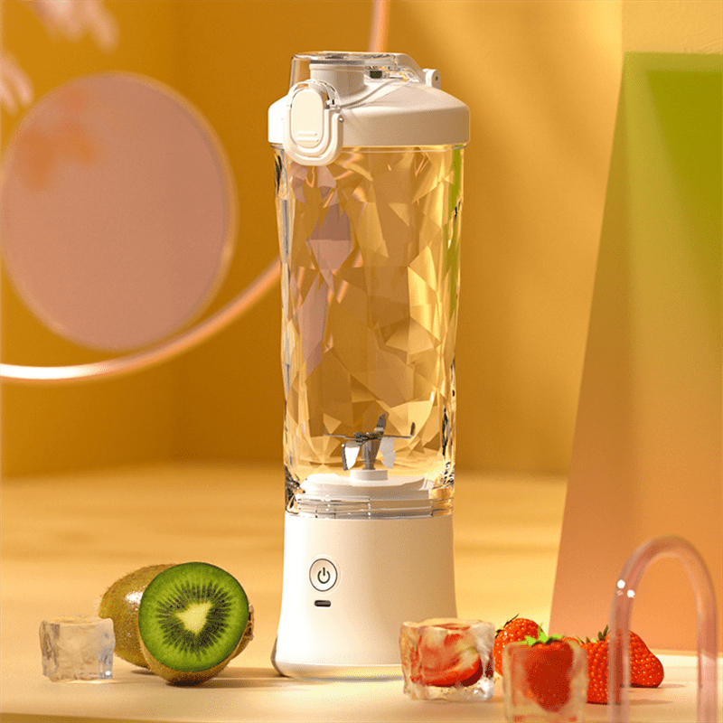 NovaBlend Pro Tragbarer Smoothie-Mixer mit 4000 mAh Akku und 600 ml Fassungsvermögen