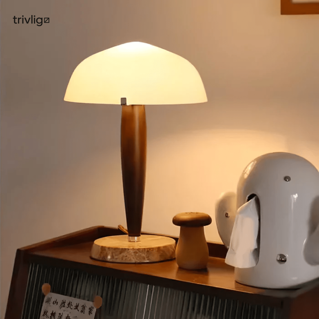 Verve Retro Bordlampe med Varm Stemningsbelysning til Sengen