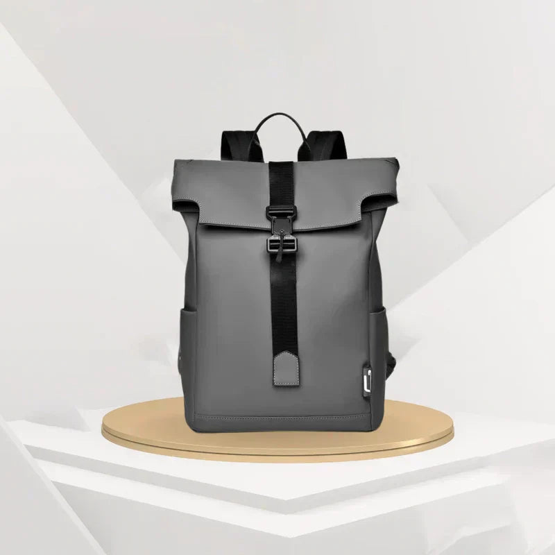 Cestovní batoh na notebook s USB nabíjecím portem pro práci