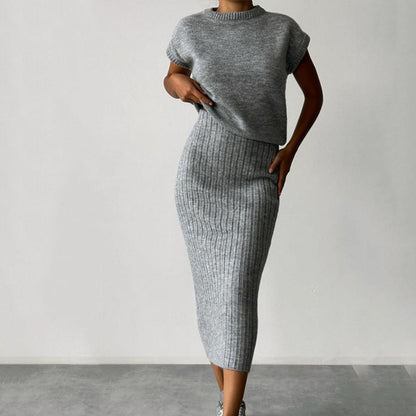 ENSEMBLE DEUX PIÈCES SANS MANCHES