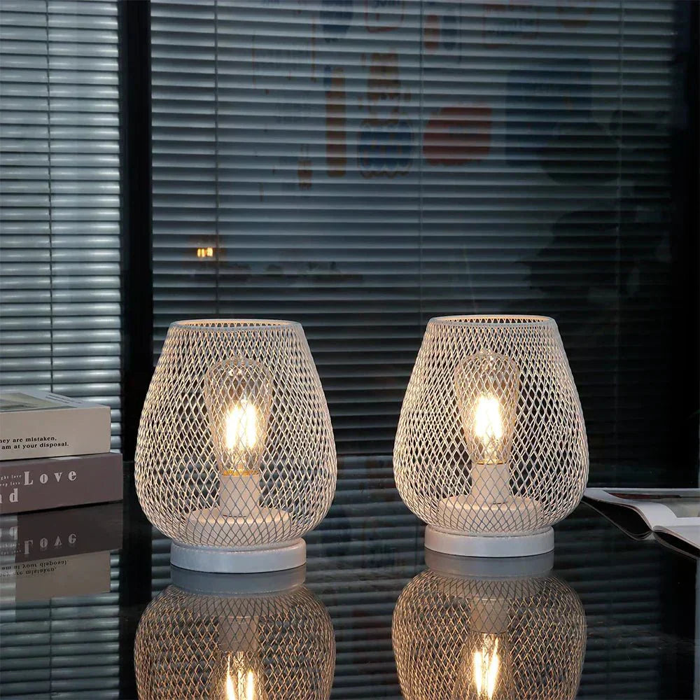 NovaLume trådlamp i metall med varm LED Edison-lys for koselige rom