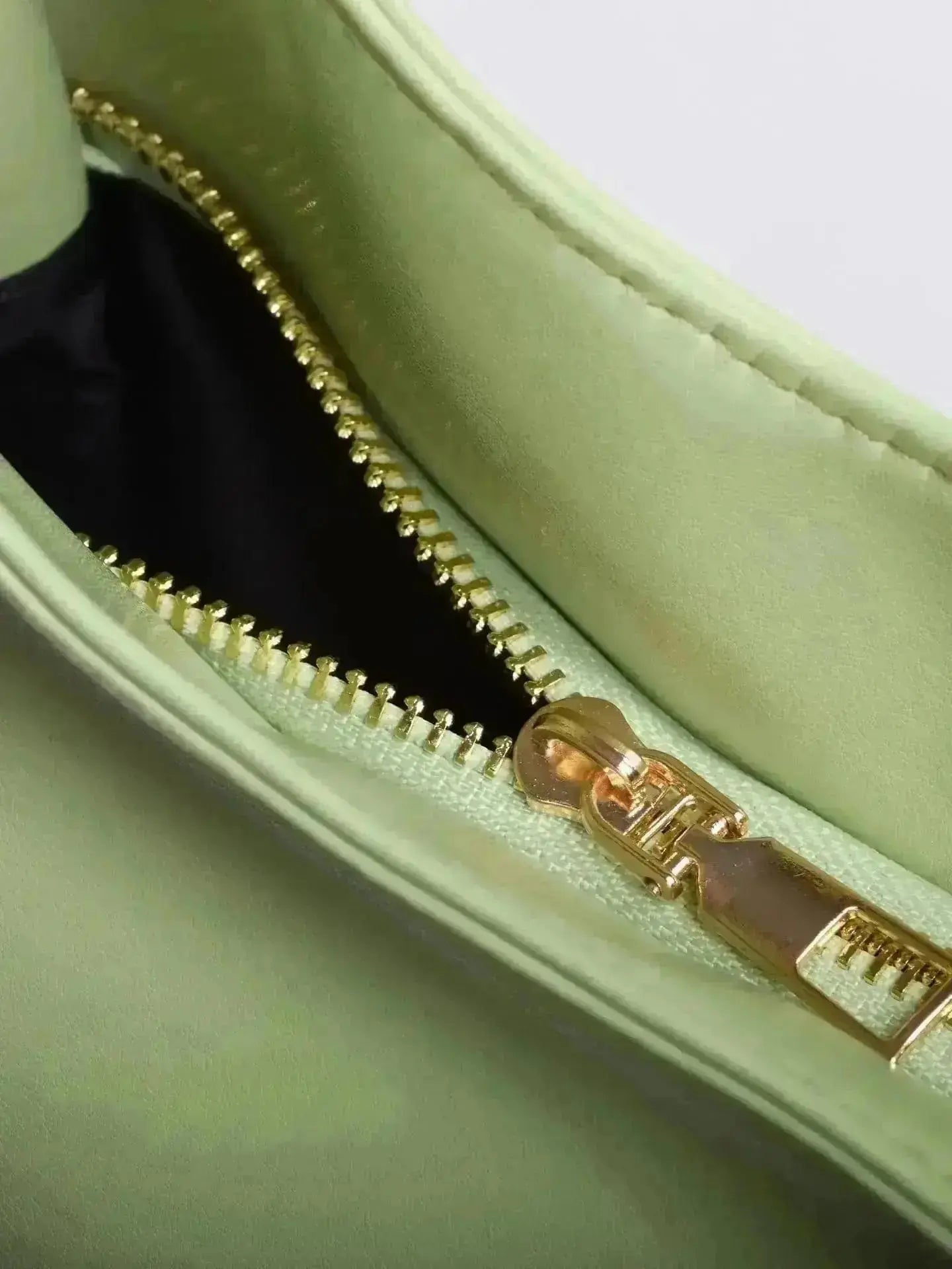 Everyday Bucket Tote Bag for Work & Daily Essentials