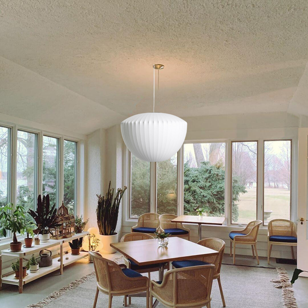 Aurea Glass Pendant Lamp With Wood Accent For Modern Interiors | Snurv