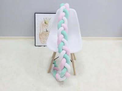 CozyNest Gewebtes Babykissen für sicheren und erholsamen Schlaf