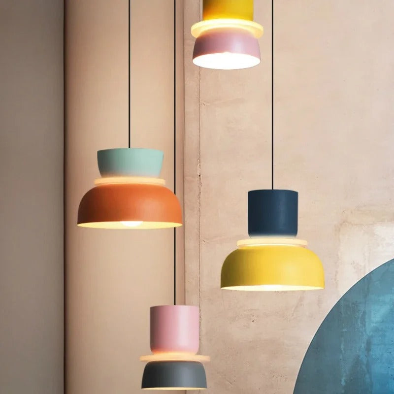 NovaLume Bunte Matte Pendelleuchte für Helle Räume