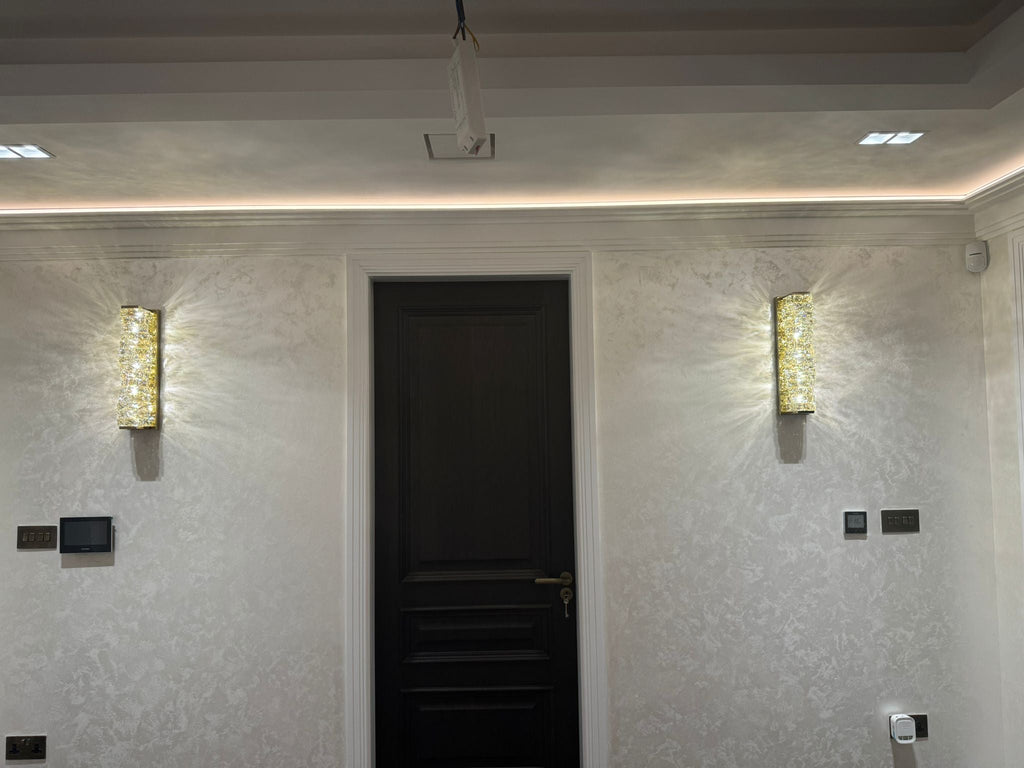 Nástěnná lampa Nova Crystal Accents z nerezové oceli s třemi barevnými teplotami