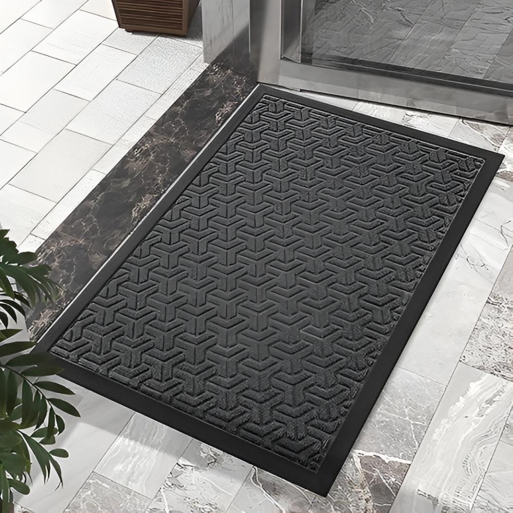 Geometric Pattern Door Mat for Entryways and Hallways