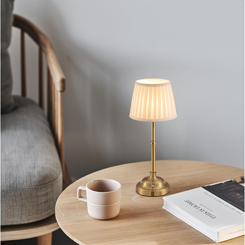 Kabellose Messing-LED-Tischlampe mit Touch-Dimmung und wiederaufladbarem Akku