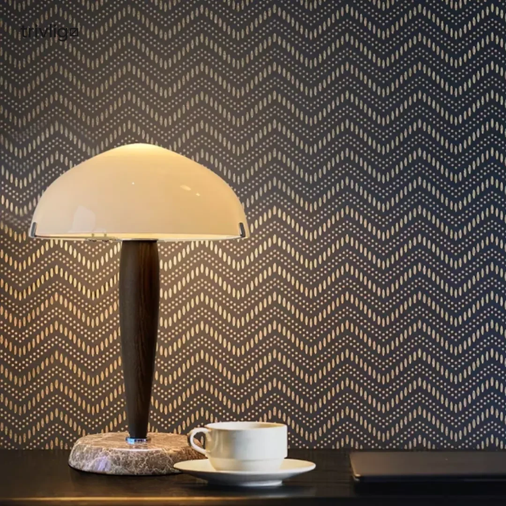 Verve Retro Bordlampe med Varm Stemningsbelysning til Sengen