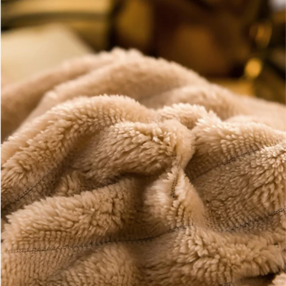 Winter Plush Duvet Cover Set With Bedspread Look Design