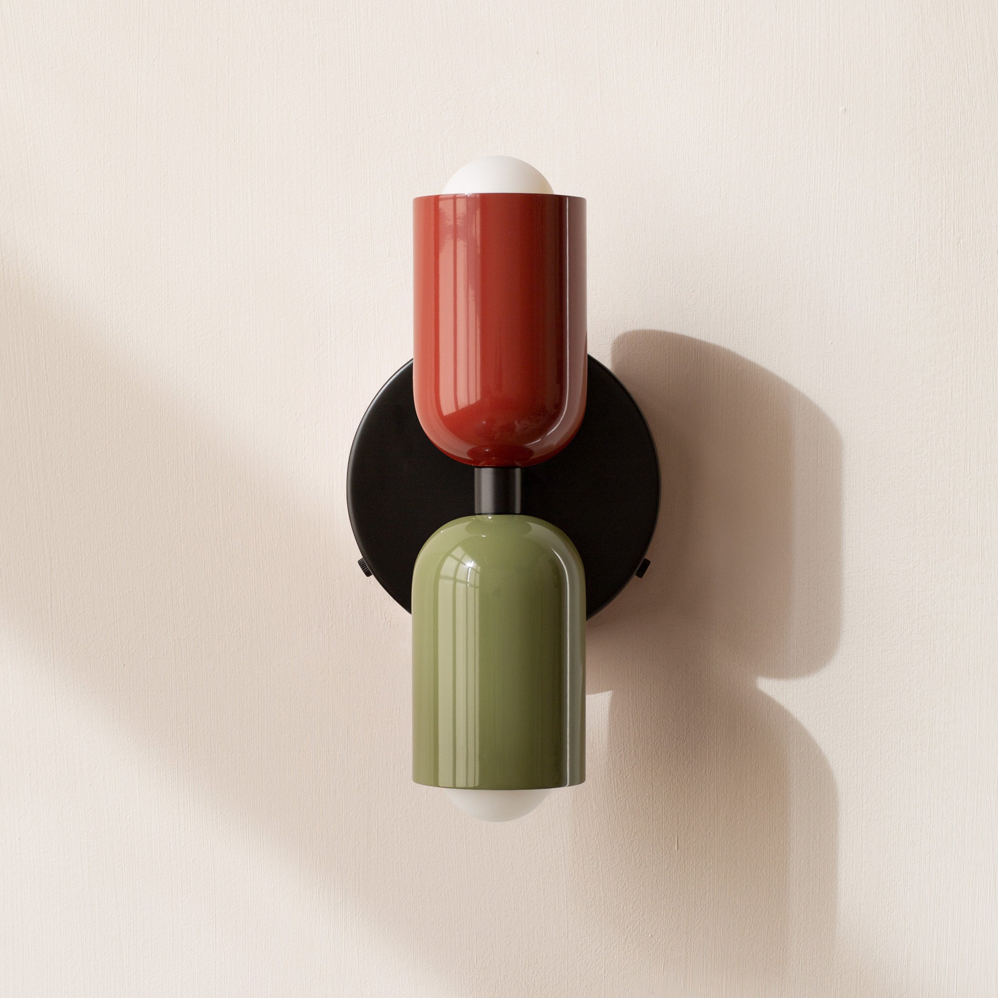 Nordic Macaron värikäs seinävalaisin yöpöydän koristeeksi