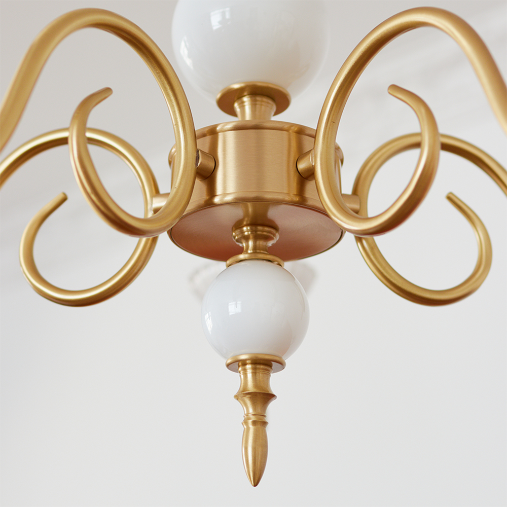 Novae Sleek Iron and Glass Pendant Light for Modern Bedrooms | Snurv