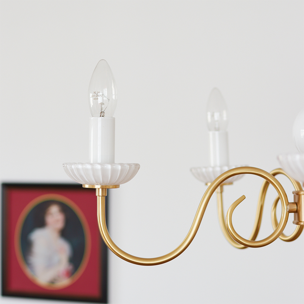 Novae Sleek Iron and Glass Pendant Light for Modern Bedrooms | Snurv