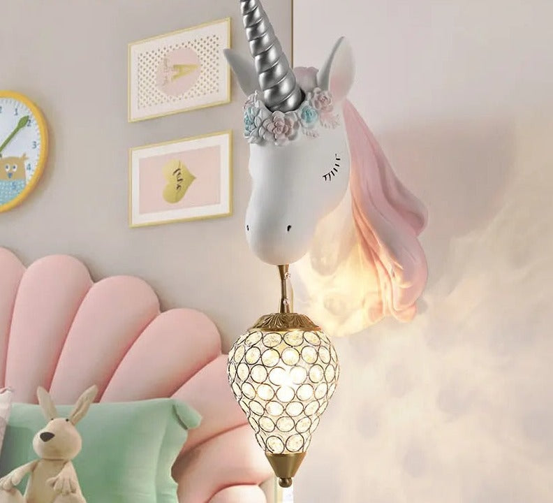 CalmWave Harz-Wandleuchte mit Einhorn-Design für sanftes Leuchten