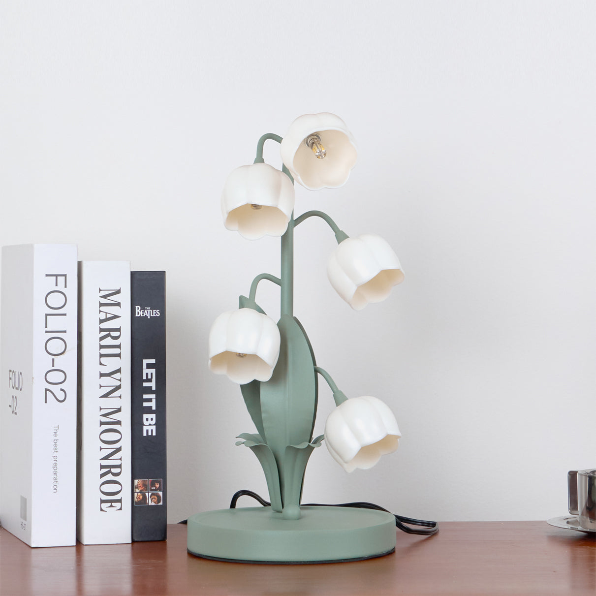 Candeeiro de Mesa Bell Orchid Iluminação Interior Floral Delicada