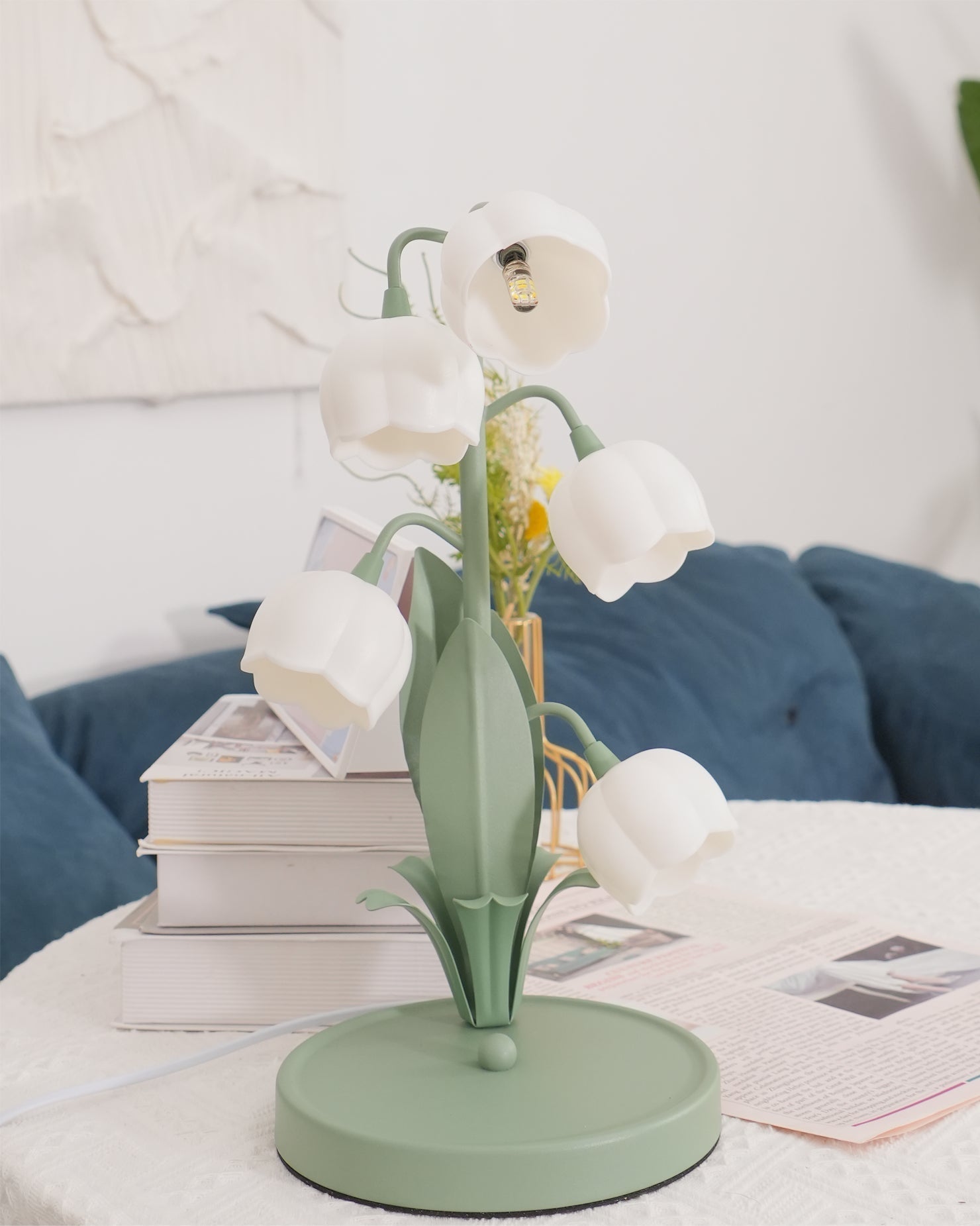 Candeeiro de Mesa Bell Orchid Iluminação Interior Floral Delicada