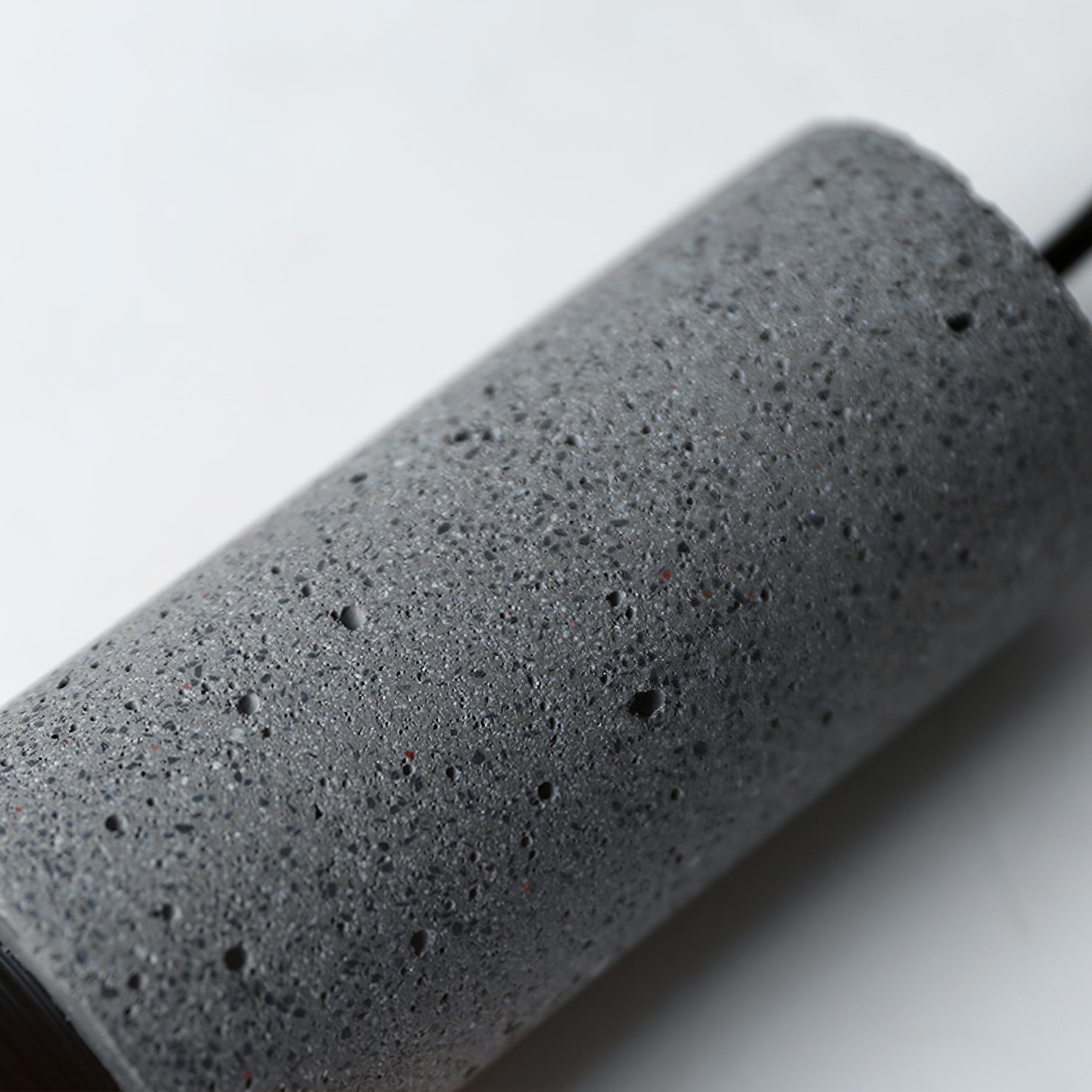 Průmyslové závěsné LED svítidlo Urban Concrete