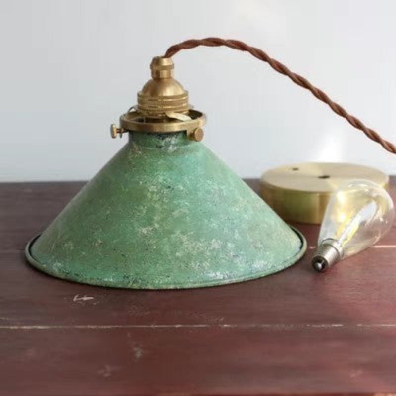 Vintage hengelampe med konisk metallskjerm, 12-tommers diameter | Rosalyssa
