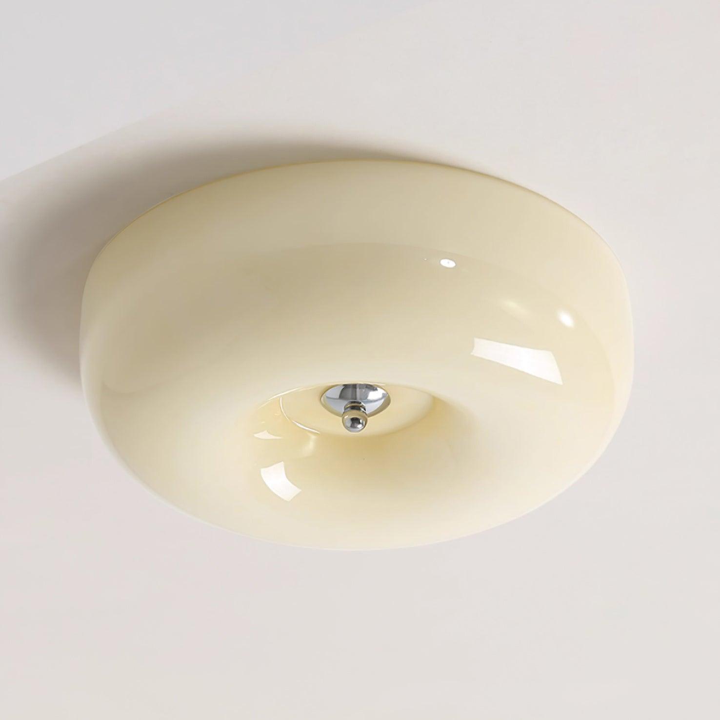 Lámpara de techo de vidrio lechoso color crema con acento plateado, regulable en blanco cálido