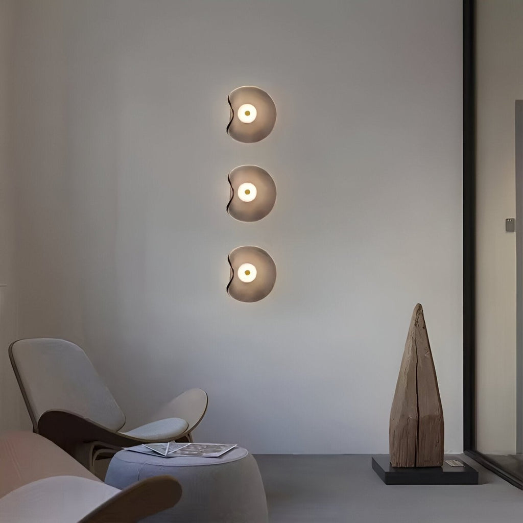 LED-Wandleuchte mit gebogenem Glas im Japandi-Stil, 1-flammige Leuchte | Rosalyssa