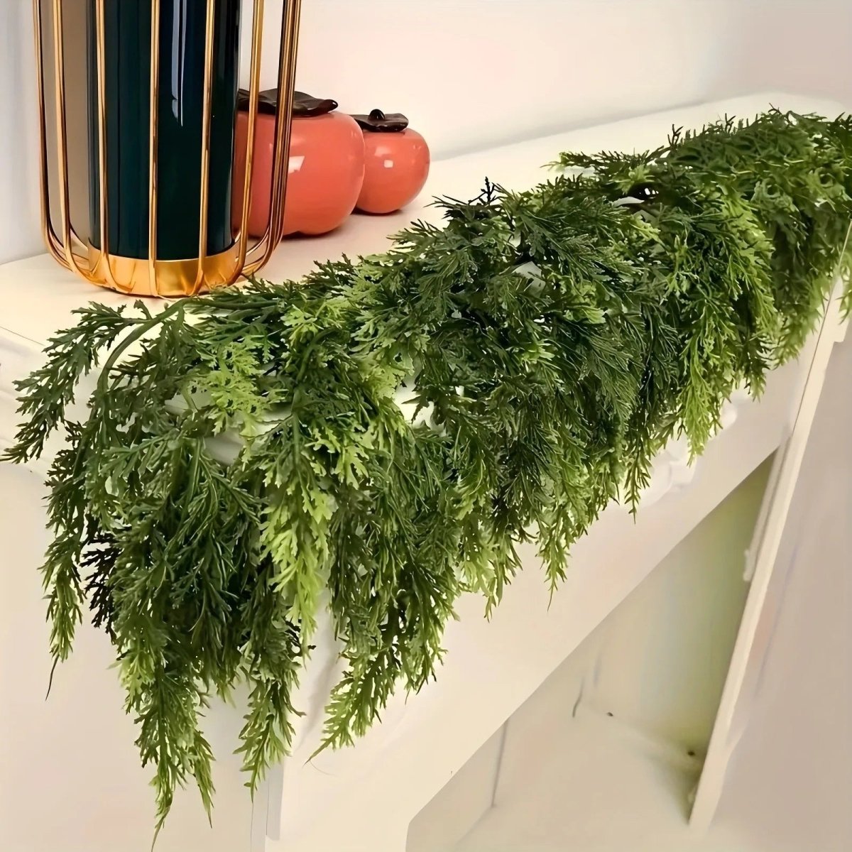 CedarCraft Handgjord Julgirlang med Frodiga Cederkvistar