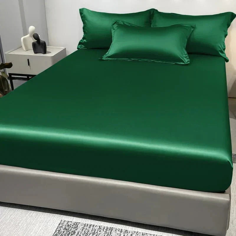 Celestia Luxe Soft Ice Silk Satin Spannbettlaken für Komfort