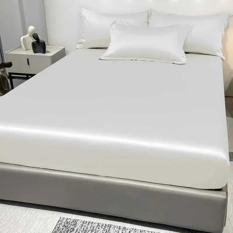 Celestia Luxe Soft Ice Silk Satin Spannbettlaken für Komfort