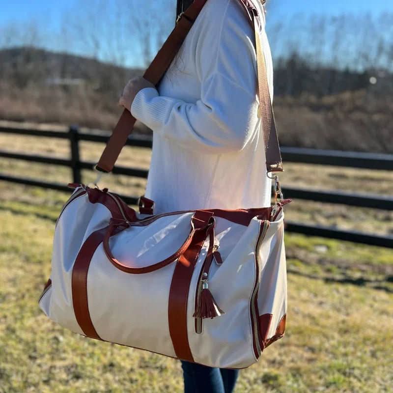 Sac de voyage NovaCarry pliable en cuir PU pour vêtements, résistant aux plis et élégant