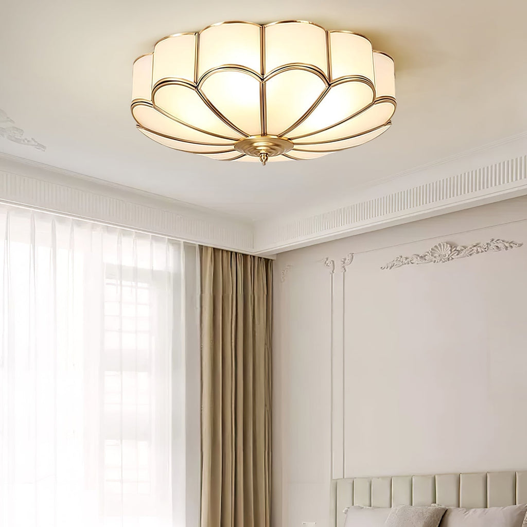 Lámpara de techo redonda de vidrio y latón dorado para sala de estar, pasillo y comedor con luz cálida difusa