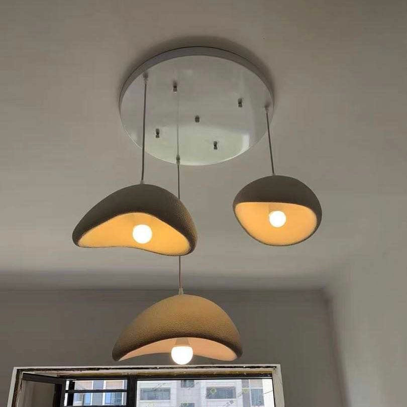 Lustr Emerald Boho vytváří útulné místnosti s elegantní atmosférou
