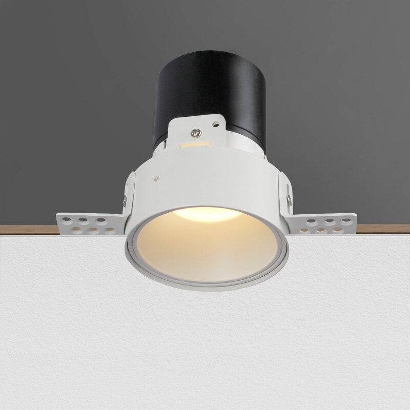 Ceiling Recessed Spotlights With Frameless Minimalist Design