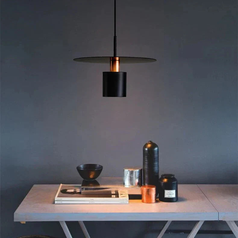 Lampada a sospensione minimalista moderna per interni contemporanei