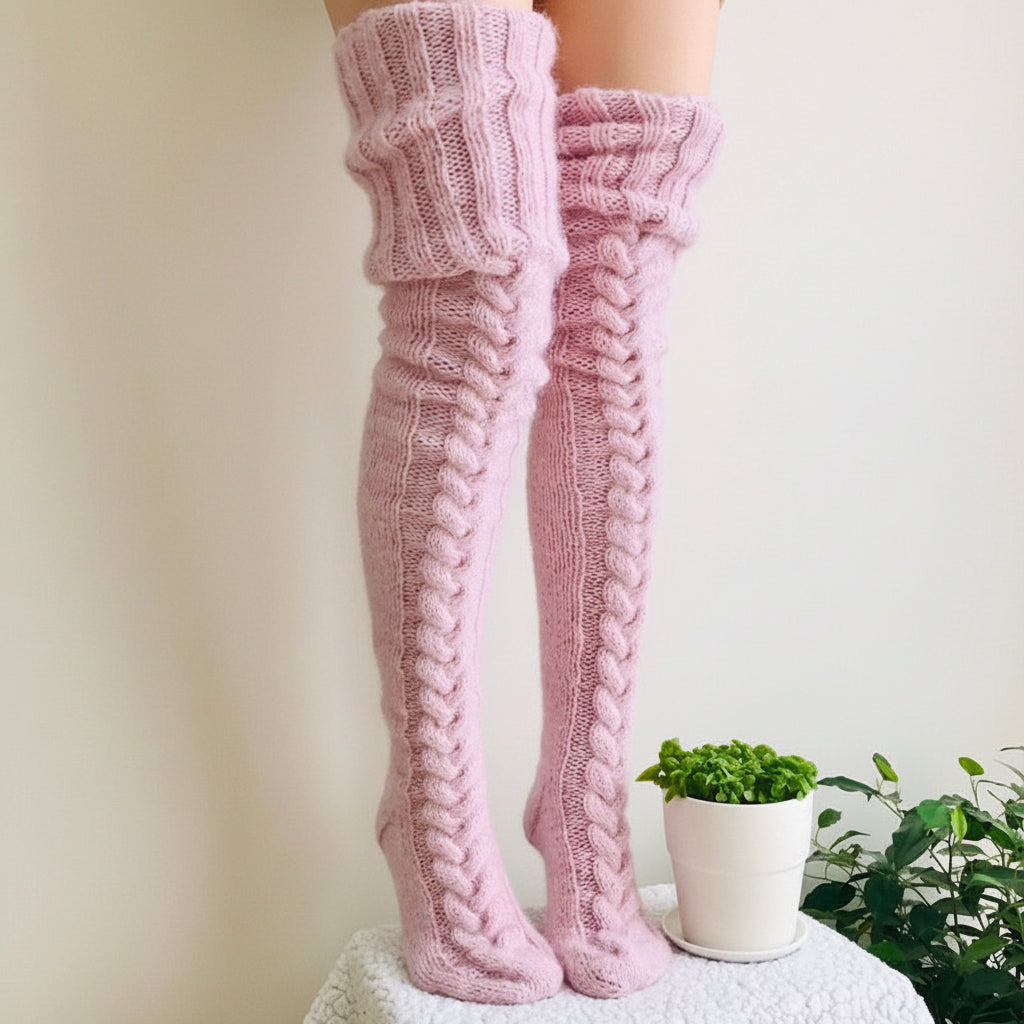Knee-High Winter Socks For Cozy Warmth And Everyday Comfort