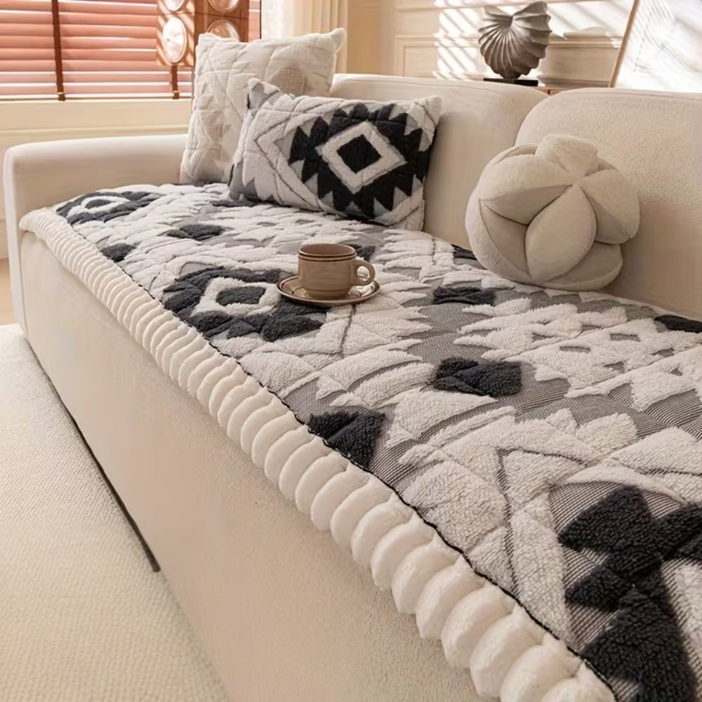 CozyNest Pluszowy Pikowany Pokrowiec Na Sofę Zimowy Do Ciepłego I Bezpiecznego Siedzenia