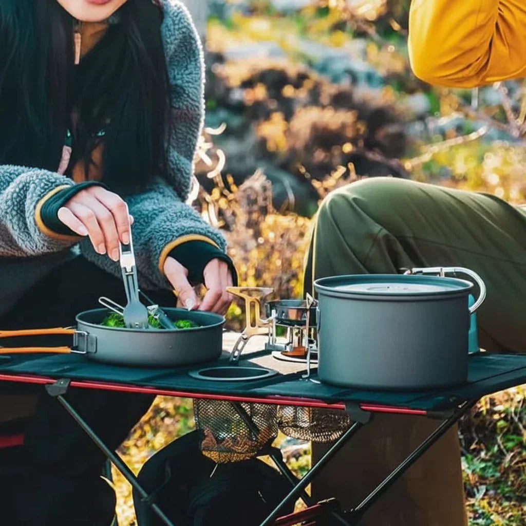 Tavolo da campeggio pieghevole in alluminio TrailSphere per chi è sempre in movimento