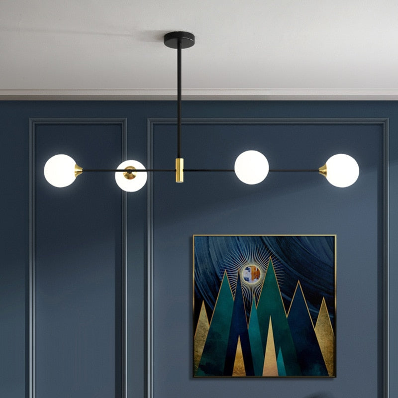 Novaelle Nordic Glass Kugellampen-Schirm Deckenleuchte in poliertem Chrom | Snurv