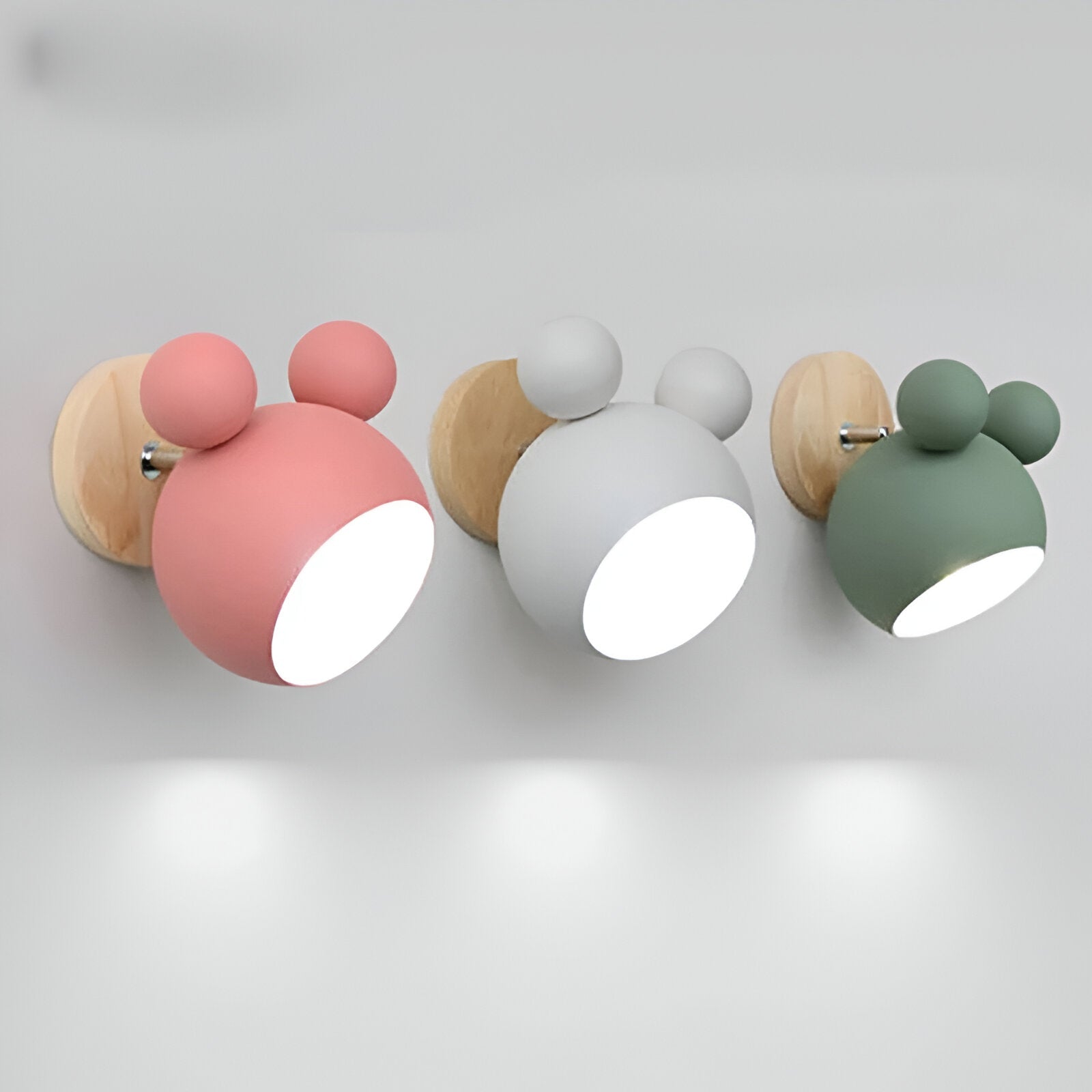 مصباح حائطي عصري مرح من FlashMouse لمسة أنيقة للمنزل