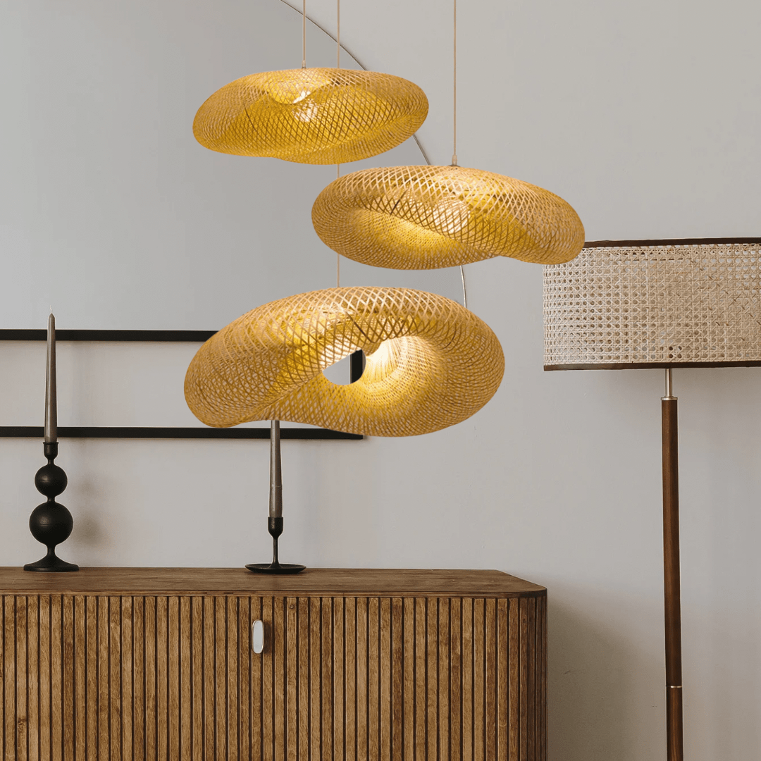 مصباح معلق منسوج من خشب البامبو سولارا، يدوي الصنع، تصميم عتيق، مزود بإضاءة LED