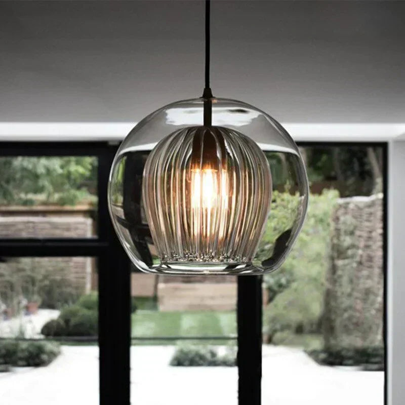 Lampa wisząca Nova Glass Bubble z ręcznie dmuchanymi podwójnymi kulami