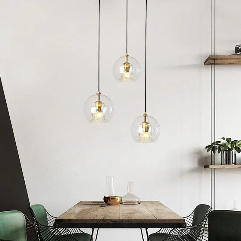 Lampa wisząca Nova Glass Bubble z ręcznie dmuchanymi podwójnymi kulami