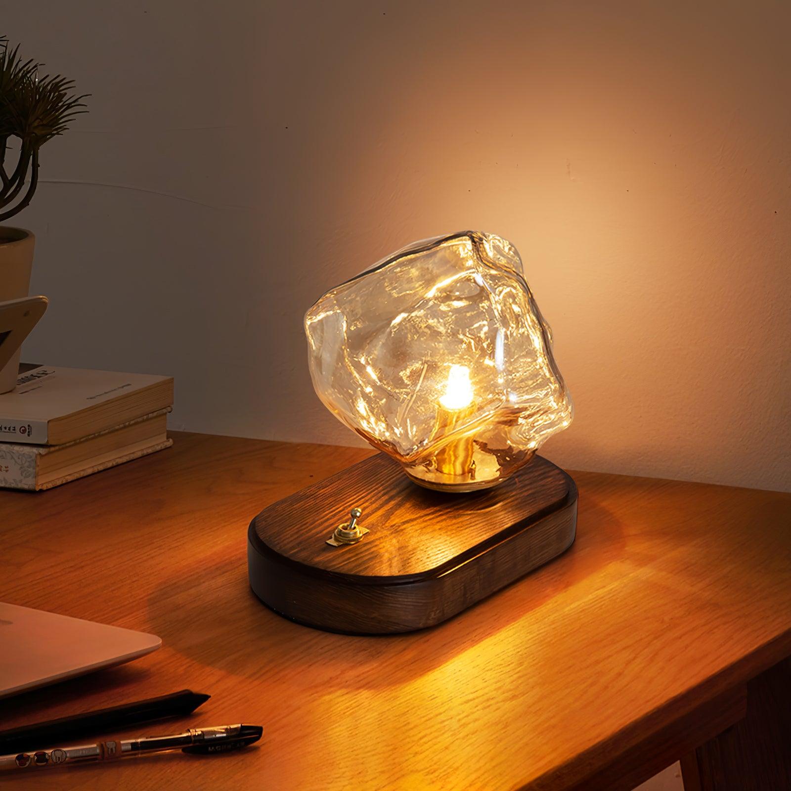 מנורת שולחן עם חיישן תנועה AuraLume וזוהר חם