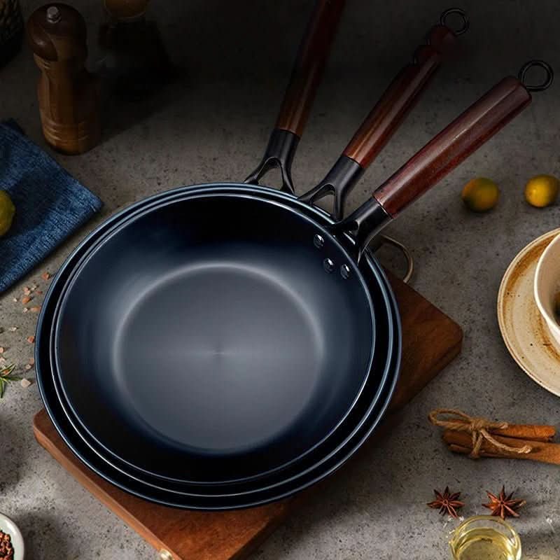 EmberCraft Gjutjärnspanna, Robust Nonstick Stekpanna, Jämn Värmefördelning